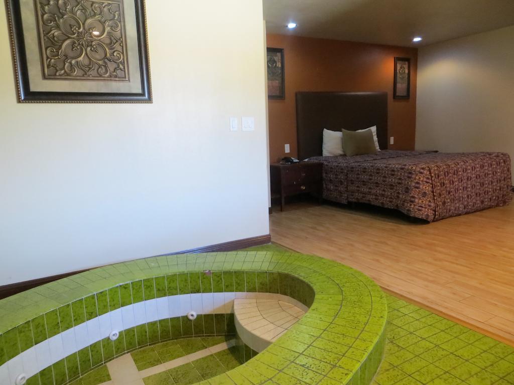 Rocky Inn Лонг Бич Номер фото